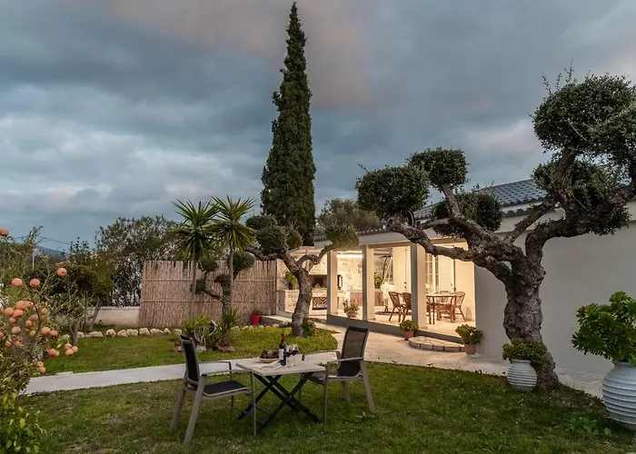 Armando - Private Nature Retreat With Bbq To Experience Magical Greek Hospitality By Mana Gers Casa de Férias